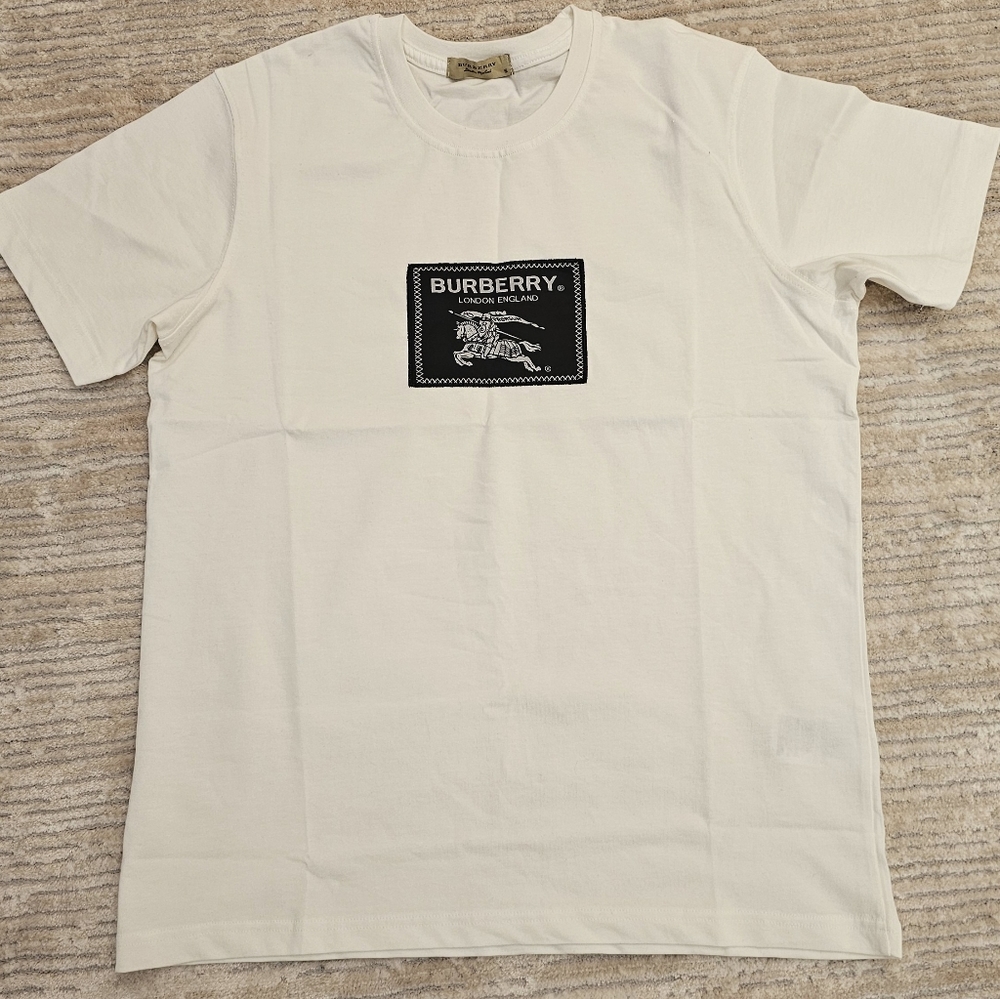 Burberry Tee - Picture 2 of 6